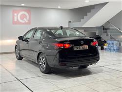 نيسان فيرسا